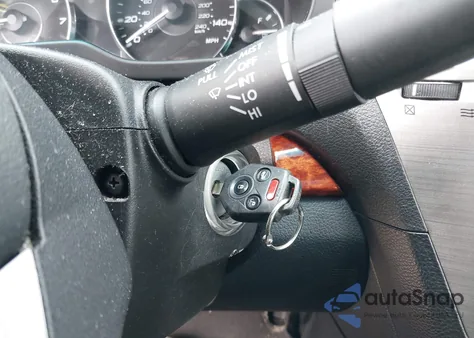 2011 Subaru Legacy 2.5I Limited z USA, uszkodzony, nr VIN 4S3BMBK66B3231349